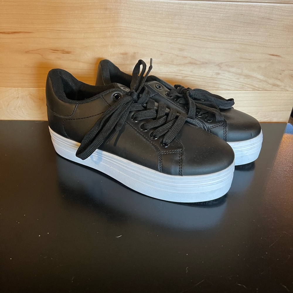 Fashion nova shoes